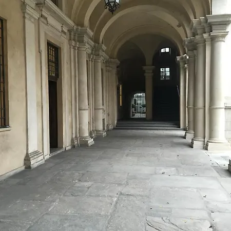 Consolata Flat 2 * Turin
